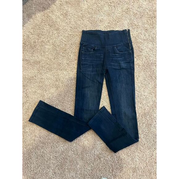 Spanx Denim Jeans Jeggings Dark Blue Stretchy Straight Skinny Leg Women's Sz 26 - Picture 1 of 2